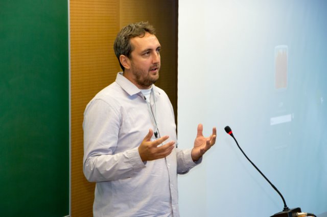 img_9925.jpg