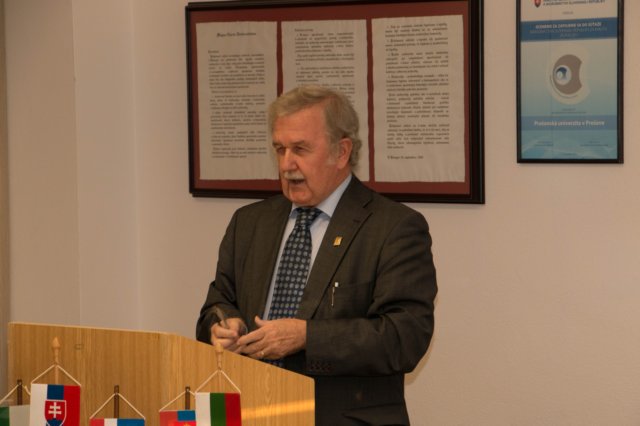 fff3165.jpg